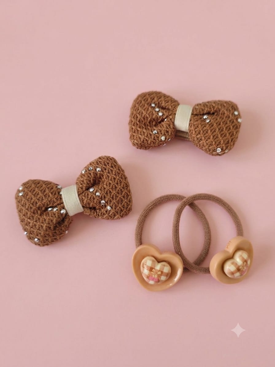 Kidzilan Sweet Bear Cozy Hair Accessories & Clip-On Earring Set