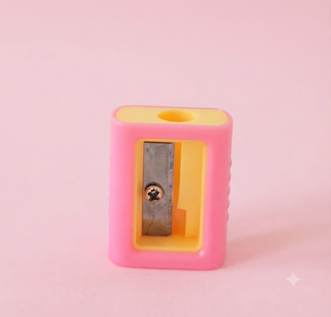 KidZilan Color Splash Mini Pocket Pencil Sharpener
